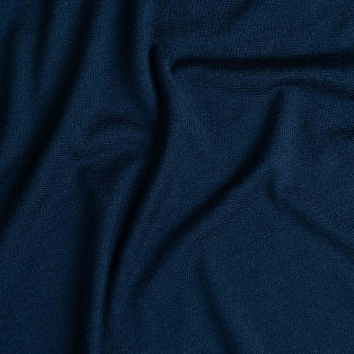 North Outdoor Liam merino t-shirt in dark blueberry, mulesing-free merino wool. Designed in Finland -