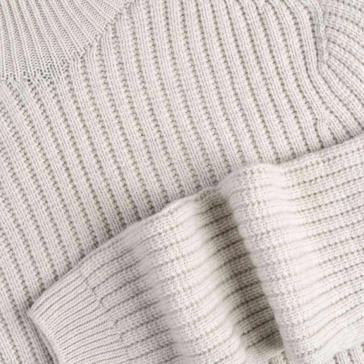 North Outdoor Hehku miesten merino poolopaita värissä puuronharmaa, mulesing-vapaa merinovilla. Valmistettu Suomessa. - 