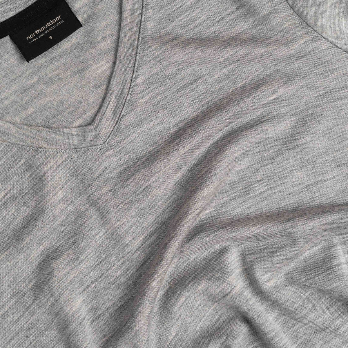 North Outdoor Elea women's merino t-shirt in heathered medium grey mulesing-free merino wool. Designed in Finland. - 