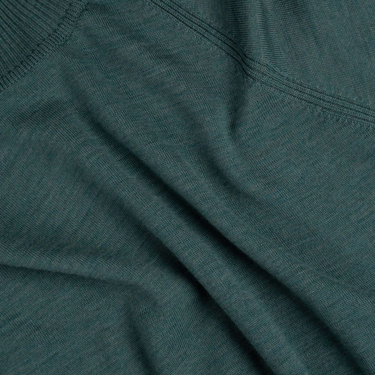 North Outdoor Halla Damen Merino-Strickpullover in Pistazie, Mulesing-frei Merinowolle. Hergestellt in Finnland. - 