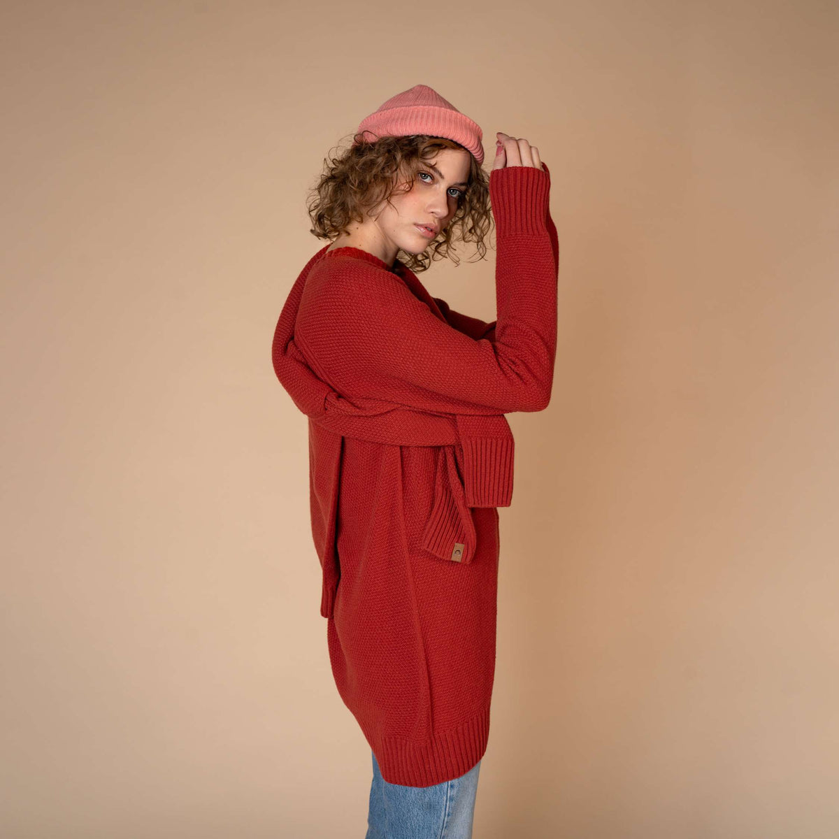 North Outdoor Pihla Women's merino wool sweater in terracotta, mulesing-free merino wool. Made in Finland. - Model is 177 cm tall and wears size S