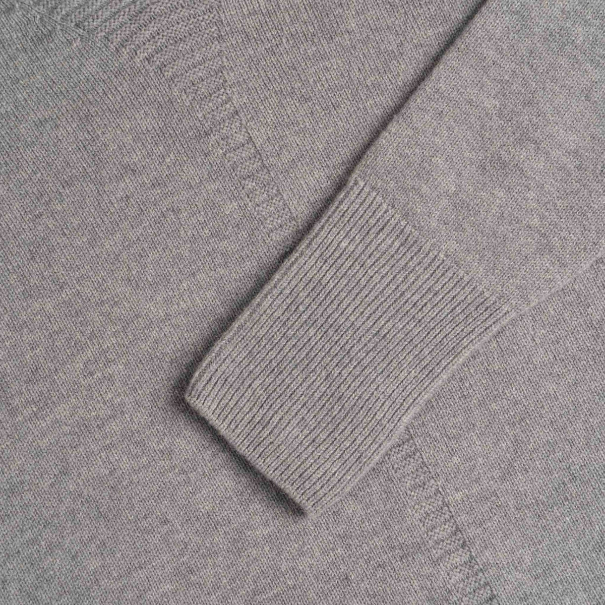 North Outdoor Hiutale Women's merino knit sweater in light grey, mulesing-free merino wool. Made in Finland. - 