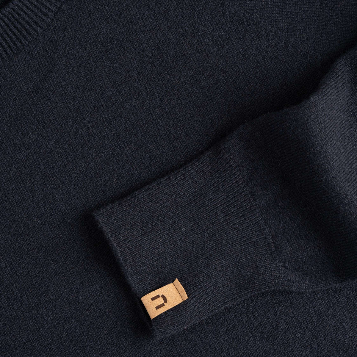 North Outdoor Maglione in maglia di merino Kide da donna nel colore blu nero, senza mulesing Lana merino. Prodotto in Finlandia. - 