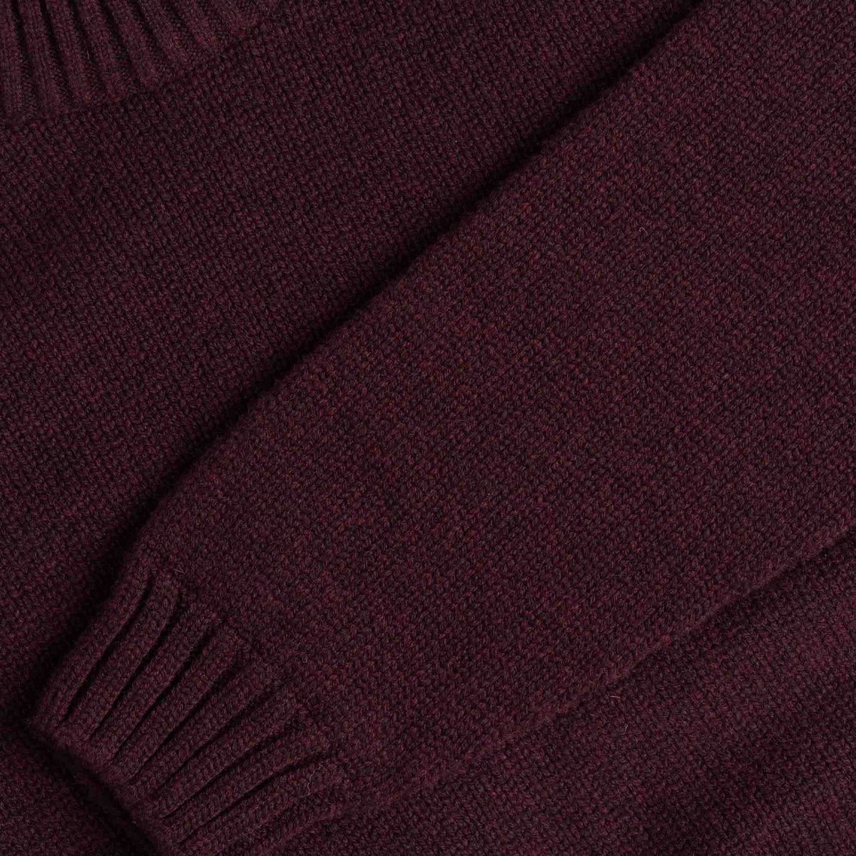 North Outdoor Viima Women's merino wool sweater in blackcurrant, mulesing-free merino wool. Made in Finland. - 