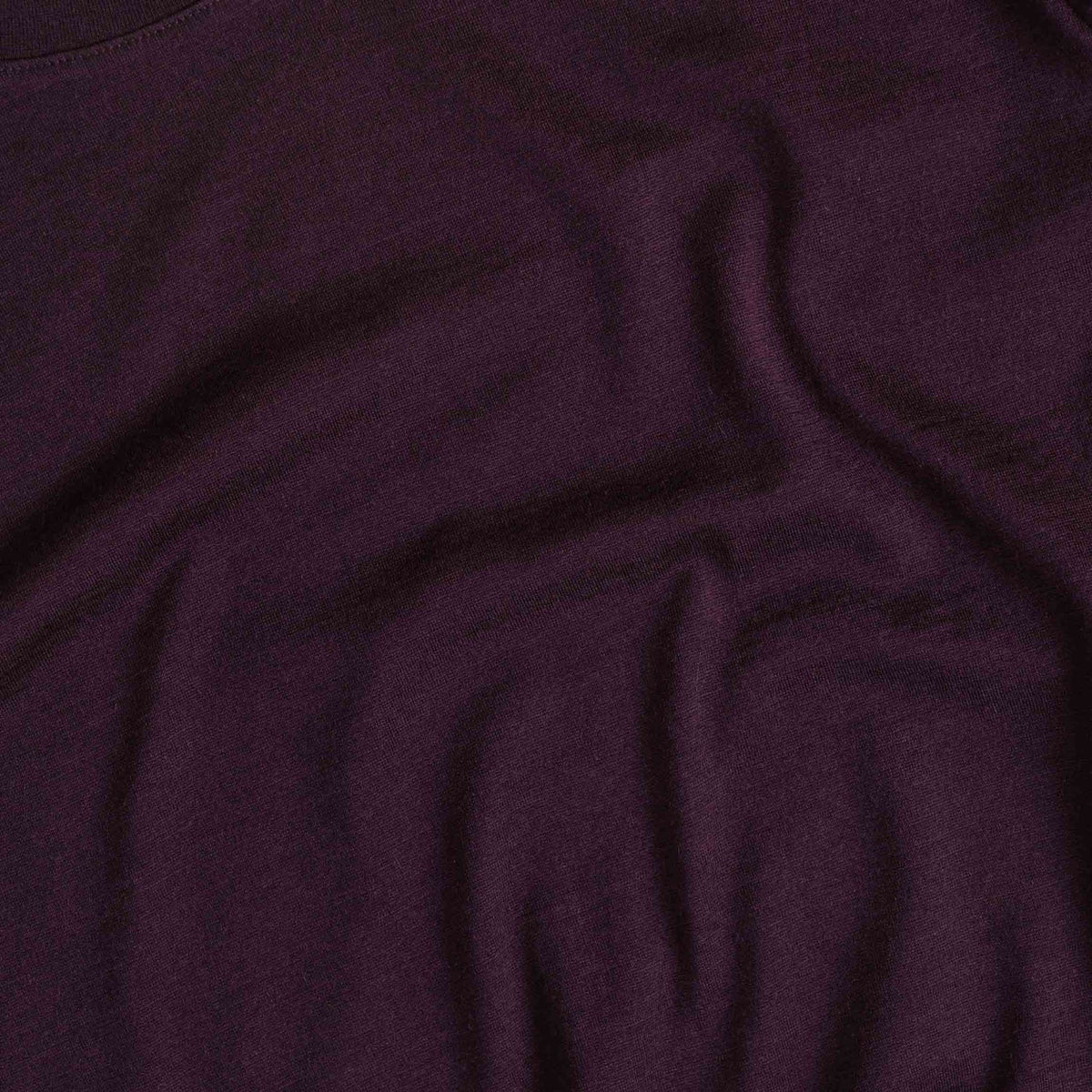 North Outdoor Julia naisten pitkähihainen merino T-paita värissä munakoiso, mulesing-vapaa merinovilla. Suunniteltu Suomessa. - 