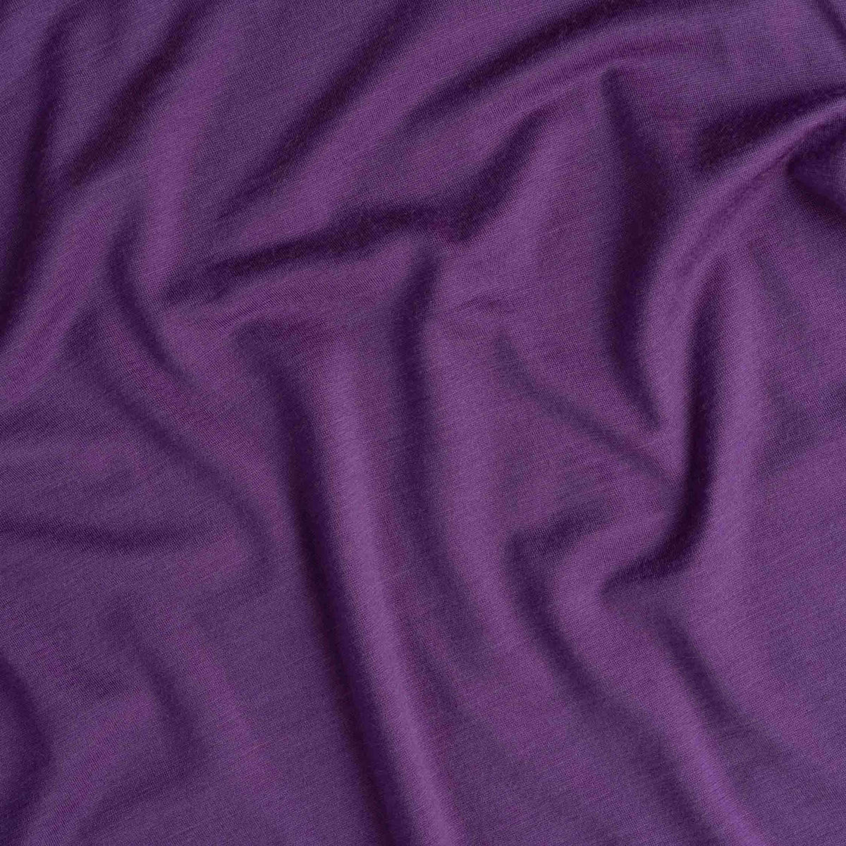 North Outdoor Julia naisten pitkähihainen merino T-paita värissä violetti, mulesing-vapaa merinovilla. Suunniteltu Suomessa. - 