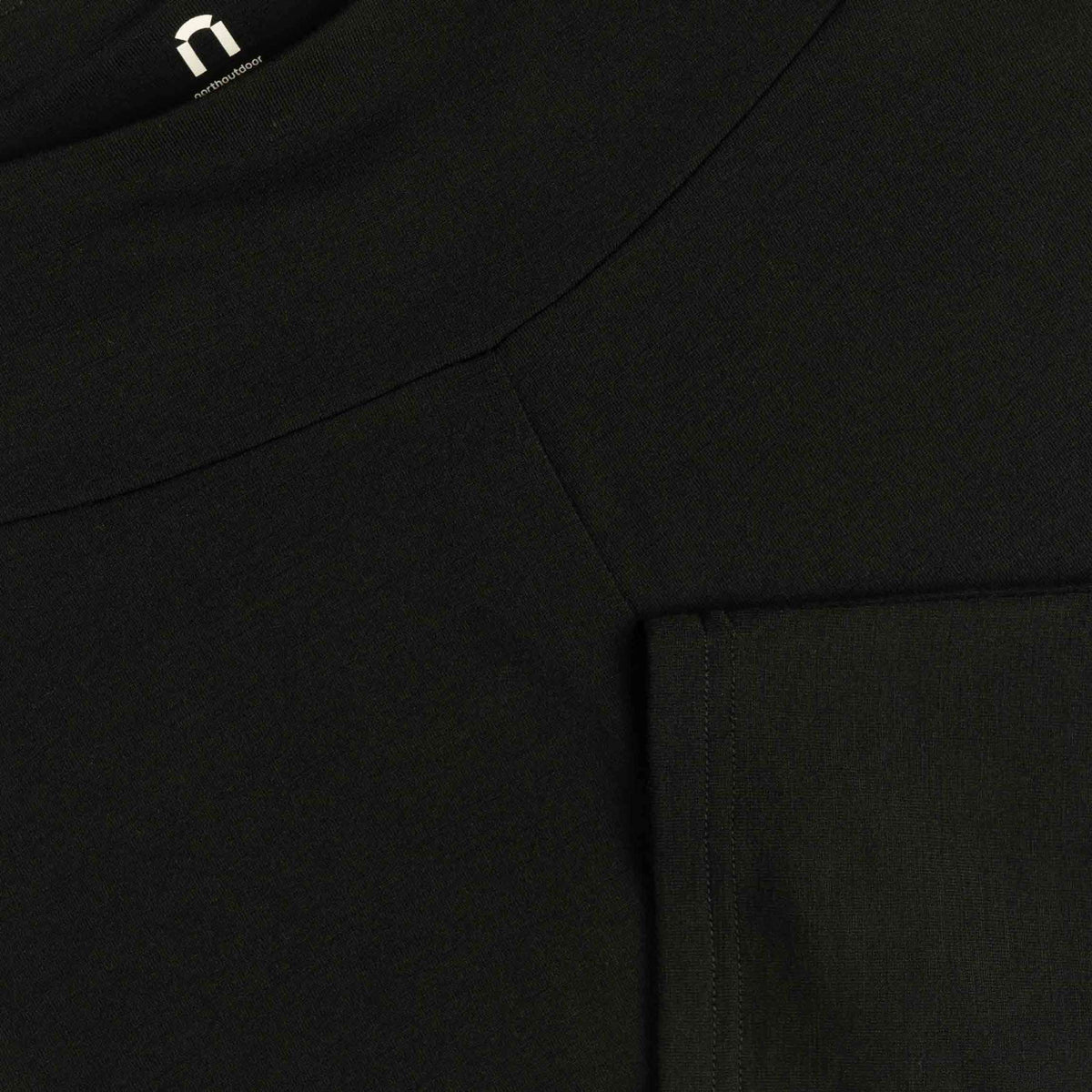 North Outdoor Bri merino biker-shortsit W värissä musta, mulesing-vapaa merinovilla. Suunniteltu Suomessa. - 
