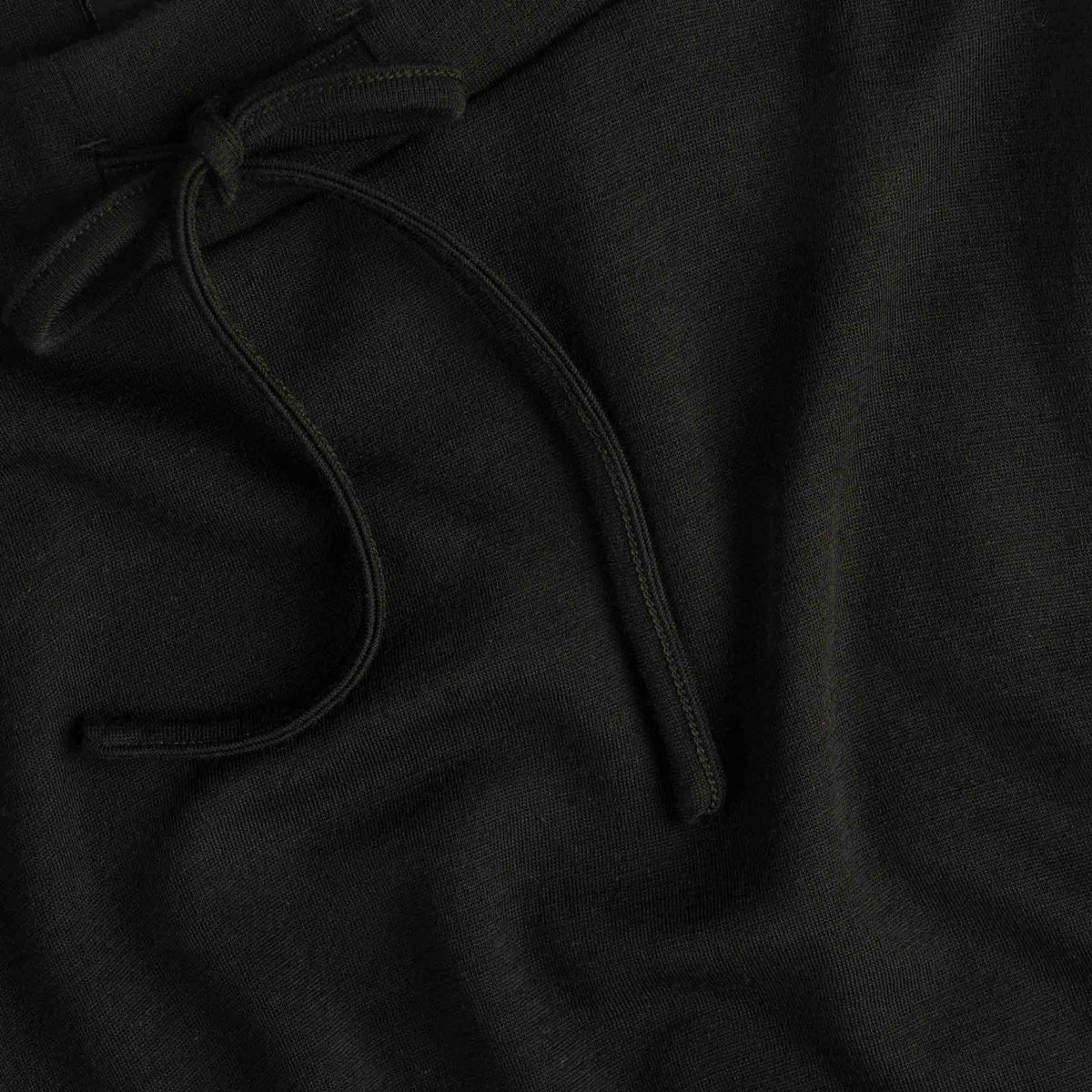 North Outdoor Nelli women's merino skirt in black mulesing-free merino wool. Designed in Finland. - 