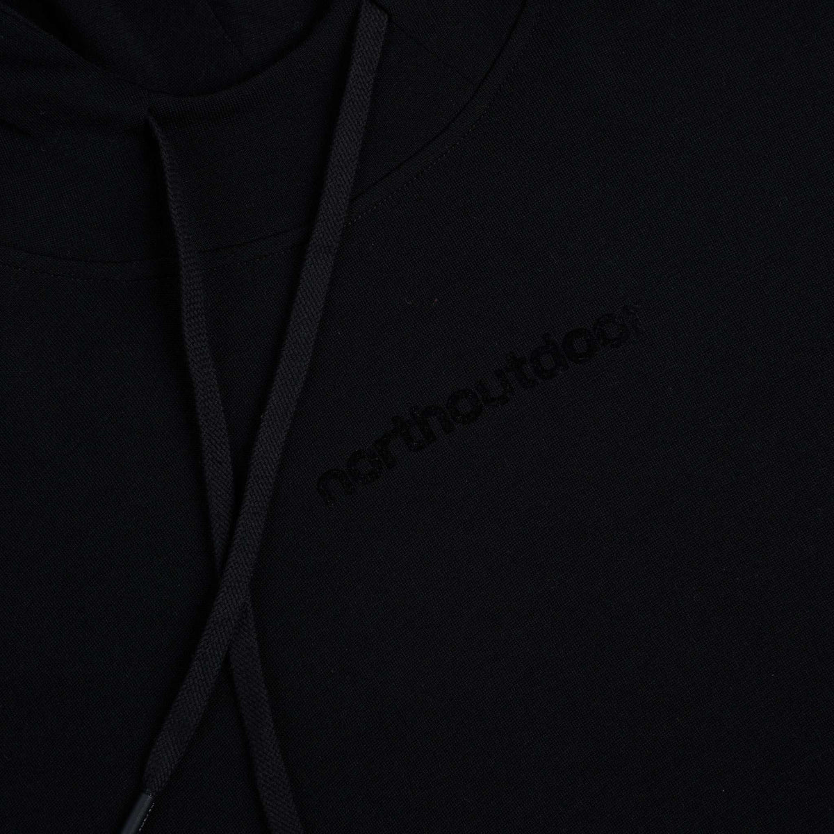 North Outdoor All day 260 Damen Cropped-Merino-Hoodie Edla in der Farbe Schwarz, Mulesing-frei Merinowolle. Entworfen in Finnland. - 